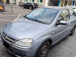 Grau Gebraucht 2006 Opel Corsa Cosmo Kleinwagen | 690 € (Guter Preis)