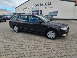 Braun Gebraucht 2011 Skoda Superb Comfort Kombi | 3.690 € (Guter Preis)