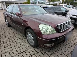 Rot Gebraucht 2001 Lexus LS430 President Line Limousine | 5.280 €