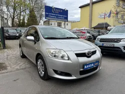 Silber Gebraucht 2007 Toyota Auris Sol Kleinwagen | 2.990 € (Guter Preis)
