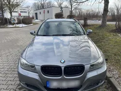 Grau Gebraucht 2012 BMW 318 Kombi | 6.999 € (Superpreis)