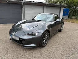 Grau Gebraucht 2018 Mazda MX5 Sports-Line Cabrio | 13.900 € (Guter Preis)