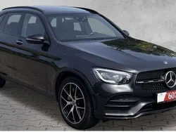 Grau Gebraucht 2019 Mercedes GLC300 AMG line SUV | 36.999 € (Fairer Preis)