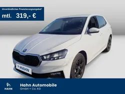 Weiß Gebraucht 2024 Skoda Fabia Selection Limousine | 24.930 € (Fairer Preis)