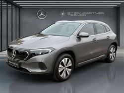 Mountaingrau metallic Gebraucht 2023 Mercedes EQA300 SUV | 28.750 € (Superpreis)
