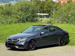 Grau Gebraucht 2014 Mercedes E63 AMG AMG Limousine | 23.000 € (Etwas zu teuer)