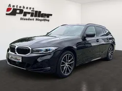 Schwarz ii/bonnet fluid black Gebraucht 2024 BMW 318 Kombi | 37.900 € (Teuer)