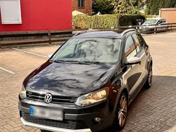 Schwarz Gebraucht 2011 VW Polo Cross Kleinwagen | 5.300 €