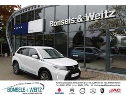 Weiß metallic Gebraucht 2025 Suzuki Vitara Comfort SUV | 22.990 € (Fairer Preis)