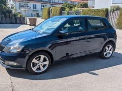 Blau Gebraucht 2016 Skoda Fabia Ambition Kleinwagen | 5.650 € (Superpreis)