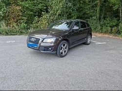 Braun Gebraucht 2010 Audi Q5 SUV | 9.500 € (Guter Preis)