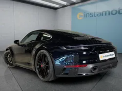 Schwarz Gebraucht 2022 Porsche 911 Carrera 4 Coupé | 150.899 €