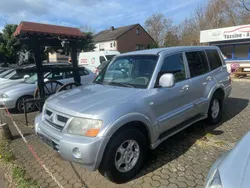Coolsilber (m) Gebraucht 2006 Mitsubishi Pajero SUV | 3.999 €