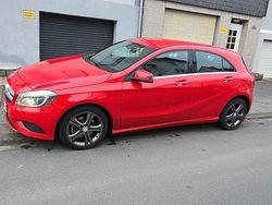 Rot Gebraucht 2013 Mercedes A200 AMG line Limousine | 14.500 € (Fairer Preis)