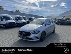 Lack hightechsilber (metallic) Gebraucht 2024 Mercedes B220 Progressive Van / Kleinbus | 34.270 € (Superpreis)