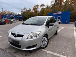 Silber Gebraucht 2009 Toyota Auris Kleinwagen | 3.800 € (Fairer Preis)