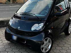 Schwarz Gebraucht 2004 Smart ForTwo Coupé Kleinwagen | 2.700 €