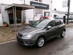 Grau Gebraucht 2014 Seat Ibiza Stylance Limousine | 6.990 € (Etwas zu teuer)