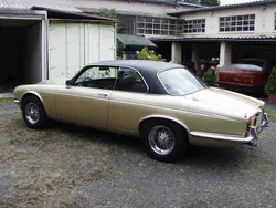 Gold Gebraucht 1976 Jaguar XJ12 Limousine | 29.000 €