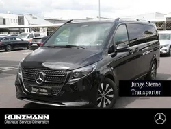 Obsidianschwarz metallic Gebraucht 2024 Mercedes V300 Avantgarde Van / Kleinbus | 73.833 € (Teuer)