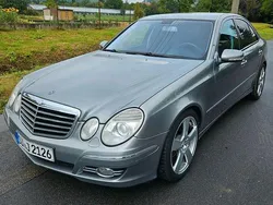 Grau Gebraucht 2007 Mercedes E320 Avantgarde Limousine | 9.500 € (Teuer)