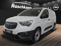 Weiß Gebraucht 2023 Opel Combo-e Life XL Edition Limousine | 23.980 € (Fairer Preis)