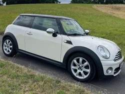 Beige Gebraucht 2008 Mini Cooper D Kleinwagen | 5.700 € (Teuer)