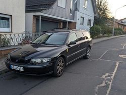 Schwarz Gebraucht 2004 Volvo V70 Kombi | 950 € (Superpreis)