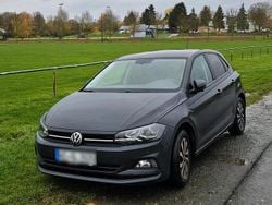 Grau Gebraucht 2021 VW Polo Kleinwagen | 14.700 € (Fairer Preis)