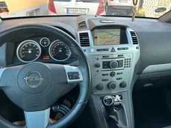 Silber Gebraucht 2006 Opel Zafira Sport Van / Kleinbus | 2.500 € (Fairer Preis)