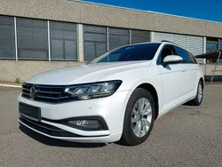 Oryxweiss Gebraucht 2021 VW Passat Business Kombi | 19.800 € (Guter Preis)