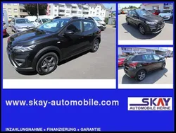 Perlmuttschwarz Gebraucht 2022 Dacia Sandero Stepway Kleinwagen | 16.999 € (Fairer Preis)