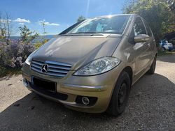 Gold Gebraucht 2005 Mercedes A180 Kleinwagen | 1.950 € (Guter Preis)