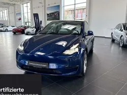 Blau Gebraucht 2024 Tesla Model Y Long Range SUV | 43.600 € (Fairer Preis)
