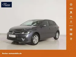 Grau Gebraucht 2024 VW Polo Style Limousine | 20.880 € (Guter Preis)