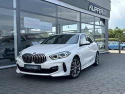 Alpinweiss Gebraucht 2023 BMW 120 M Sport Kleinwagen | 31.200 € (Fairer Preis)