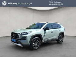 Grün Gebraucht 2023 Toyota RAV4 Hybrid SUV | 41.970 € (Fairer Preis)