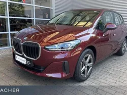 Rot Gebraucht 2024 BMW 218 Active Tourer Sport Line Van / Kleinbus | 29.997 € (Superpreis)