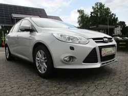 Silber Gebraucht 2014 Ford Focus Titanium Limousine | 8.900 € (Fairer Preis)
