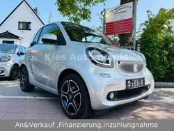 Silber Gebraucht 2017 Smart ForTwo Coupé Prime Kleinwagen | 15.970 € (Etwas zu teuer)