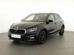 Schwarzmagic perleffekt (metallic) Gebraucht 2024 Skoda Fabia Selection Limousine | 19.440 € (Fairer Preis)