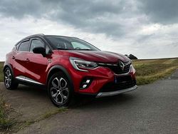 Rot Gebraucht 2019 Renault Captur Intens SUV | 16.100 € (Etwas zu teuer)
