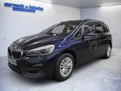 Blau Gebraucht 2019 BMW 218 Gran Tourer Advantage Van / Kleinbus | 20.890 € (Teuer)