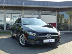 Nachtschwarz unilack Gebraucht 2019 Mercedes A200 Limousine | 20.970 € (Fairer Preis)