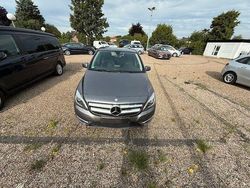 Grau Gebraucht 2012 Mercedes B200 Van / Kleinbus | 12.500 € (Teuer)