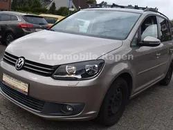 Beige Gebraucht 2011 VW Touran Comfortline Van / Kleinbus | 5.990 € (Guter Preis)