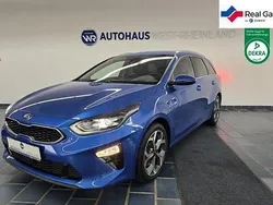 Blau Gebraucht 2020 Kia Ceed Sportswagon Kombi | 15.290 € (Fairer Preis)