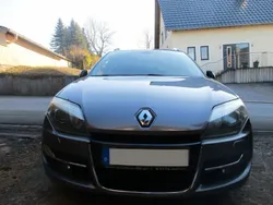 Grau Gebraucht 2011 Renault Laguna GrandTour GT Kombi | 4.100 € (Fairer Preis)