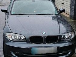 Grau Gebraucht 2008 BMW 118 Kleinwagen | 4.500 € (Fairer Preis)