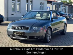 Grau Gebraucht 2002 Audi A4 Cabriolet Sport Cabrio | 8.990 € (Teuer)
